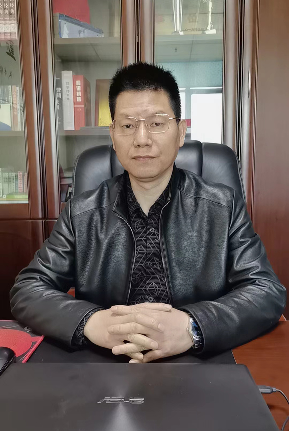 邓建军.jpg